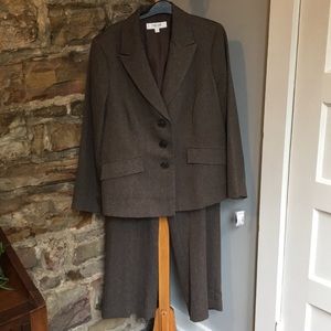 Suit, includes blazer and pants